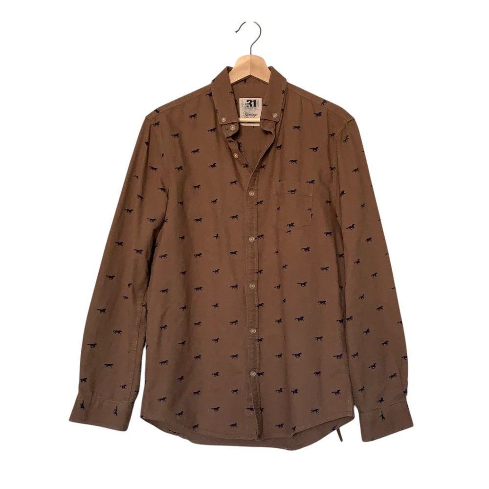 Simons le 31 (Heritage collection) Horse Print button down shirt Sz Medium